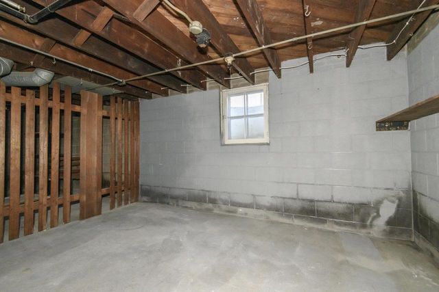 4727 N Green Bay AVENUE, Milwaukee, WI 53209