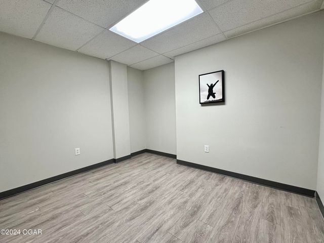 2650 E 32nd, 211, Joplin, MO 64804