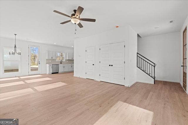 99 Carroll Circle, Carrollton, GA 30117