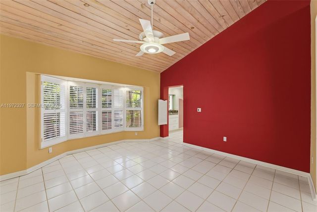 11450 SW 92nd Ct, Miami, FL 33176