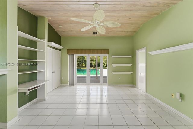 11450 SW 92nd Ct, Miami, FL 33176