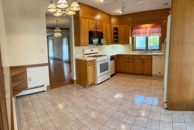 670 Humphrey St 1, Swampscott, MA 01907