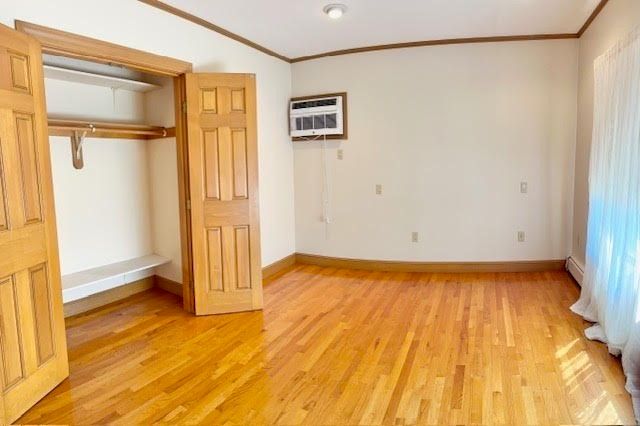 670 Humphrey St 1, Swampscott, MA 01907