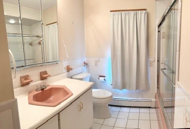 670 Humphrey St 1, Swampscott, MA 01907