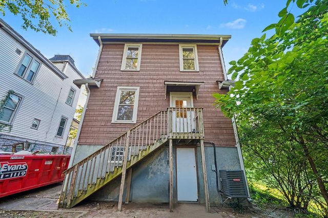 954 Elberon Avenue, Cincinnati, OH 45205