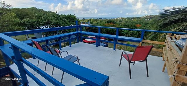 56 ROOSTER RUN GUEST HOUSE, Vieques, PR 00765