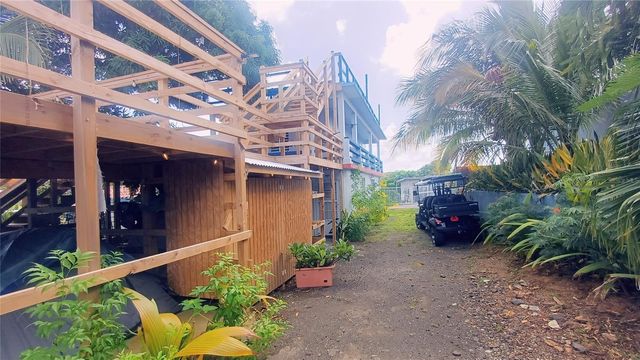 56 ROOSTER RUN GUEST HOUSE, Vieques, PR 00765