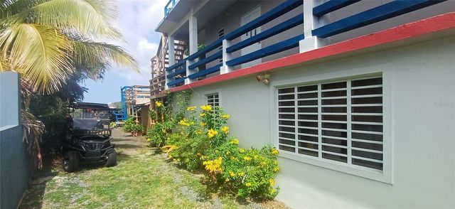 56 ROOSTER RUN GUEST HOUSE, Vieques, PR 00765