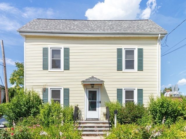142 Calvary Street, Waltham, MA 02453