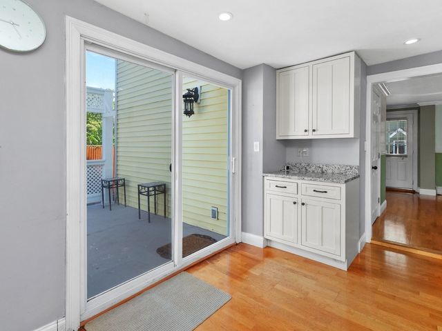 142 Calvary Street, Waltham, MA 02453