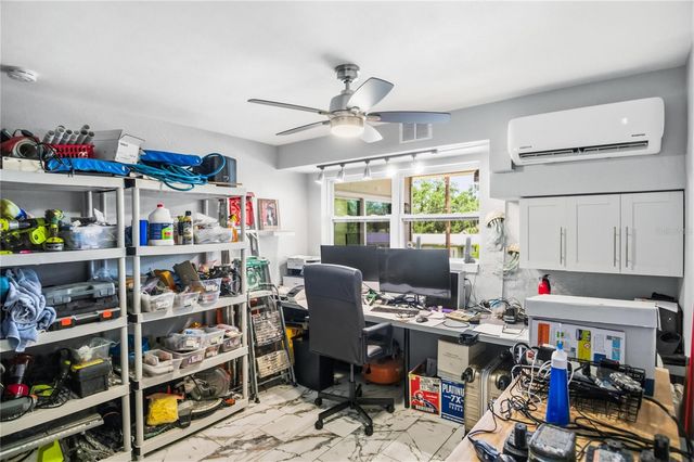 416 73RD AVENUE N 207, St Petersburg, FL 33702