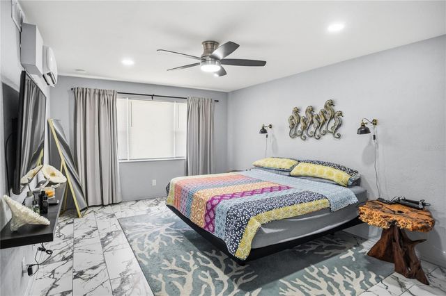 416 73RD AVENUE N 207, St Petersburg, FL 33702