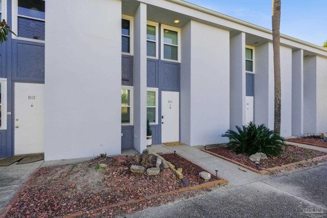 201 Pensacola Beach Rd B14, Gulf Breeze, FL 32561