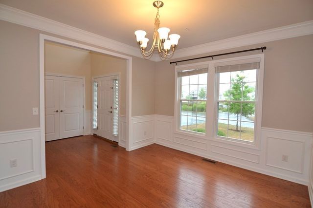 8 Spicebush Court, Hopkinton, MA 01748