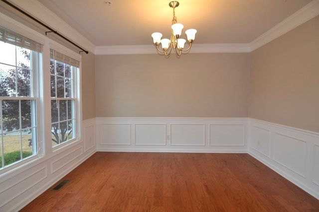 8 Spicebush Court, Hopkinton, MA 01748