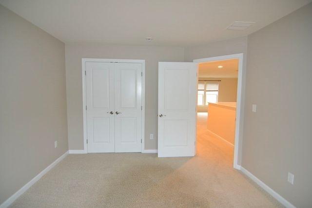 8 Spicebush Court, Hopkinton, MA 01748