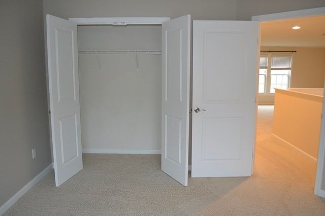 8 Spicebush Court, Hopkinton, MA 01748