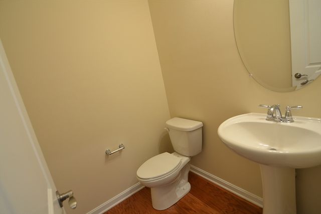 8 Spicebush Court, Hopkinton, MA 01748