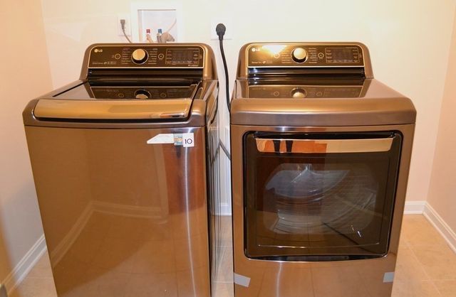 8 Spicebush Court, Hopkinton, MA 01748