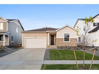 928 Steppe Ln, Windsor, CO 80550
