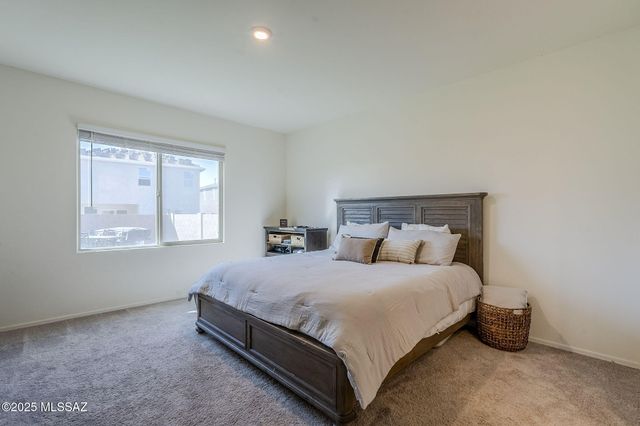 6798 E Paseo De Villalobos, Tucson, AZ 85756