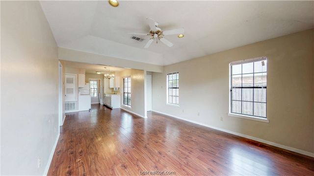 1913 Woodsman Drive, College Station, TX 77840