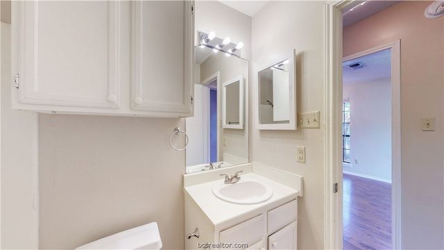 1913 Woodsman Drive, College Station, TX 77840