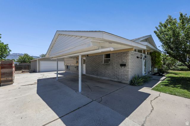 5083 S LEISURE LN, Taylorsville, UT 84129