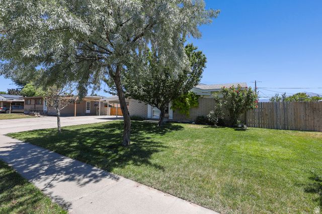 5083 S LEISURE LN, Taylorsville, UT 84129