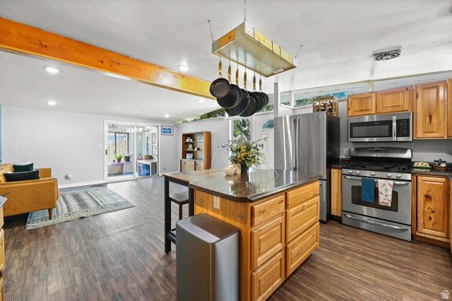 5083 S LEISURE LN, Taylorsville, UT 84129
