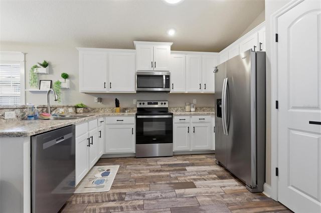 1970 COVE POINT ROAD, Port Orange, FL 32128