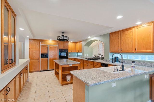 7550 Jacaranda Bay Street, Las Vegas, NV 89139