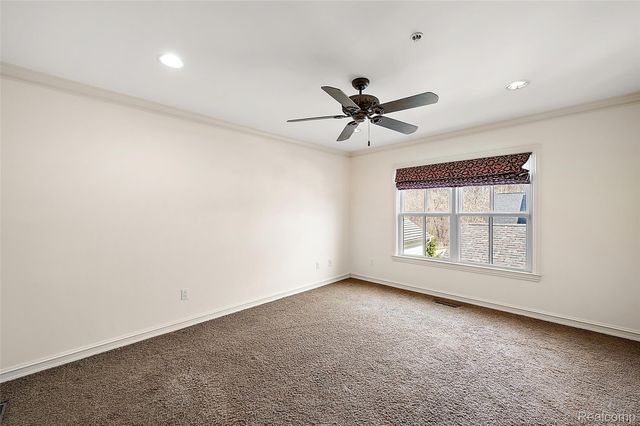 3875 Andover Avenue, Auburn Hills, MI 48326