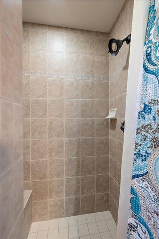 3875 Andover Avenue, Auburn Hills, MI 48326