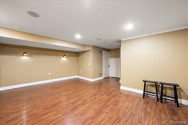 3875 Andover Avenue, Auburn Hills, MI 48326