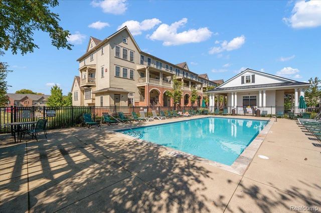 3875 Andover Avenue, Auburn Hills, MI 48326