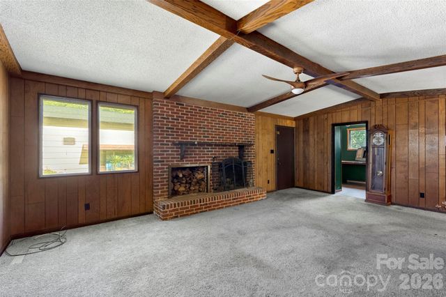 5208 Hickory Grove Road, Mount Holly, NC 28120