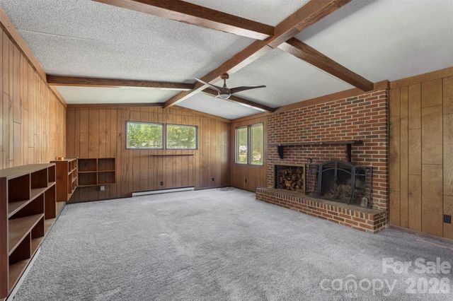 5208 Hickory Grove Road, Mount Holly, NC 28120