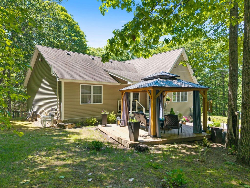 22 Eisenhower Court, Naples, ME 04055 — photo 4