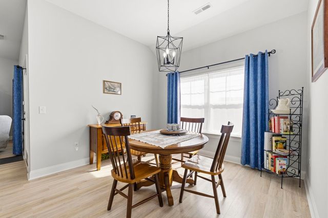 330 Canyon Dr., Conway, SC 29526