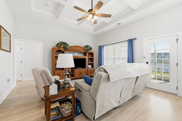 330 Canyon Dr., Conway, SC 29526