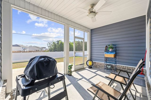 330 Canyon Dr., Conway, SC 29526