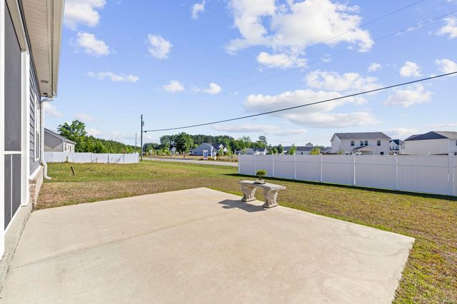 330 Canyon Dr., Conway, SC 29526