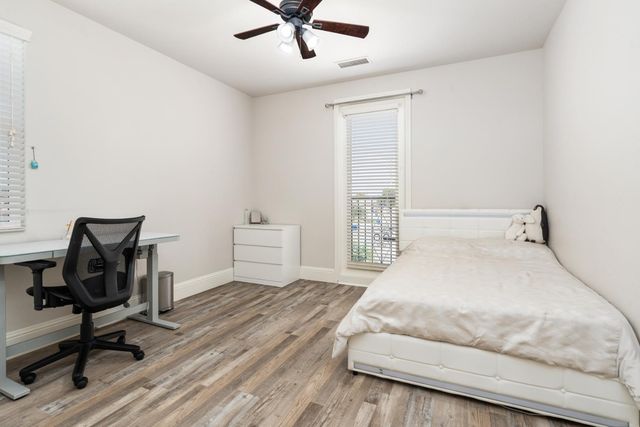 3234 Quincy Avenue, Clovis, CA 93619