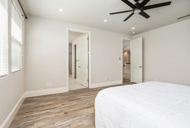 3234 Quincy Avenue, Clovis, CA 93619