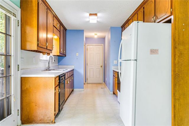 58 S Singley Drive, Locust Grove, GA 30248