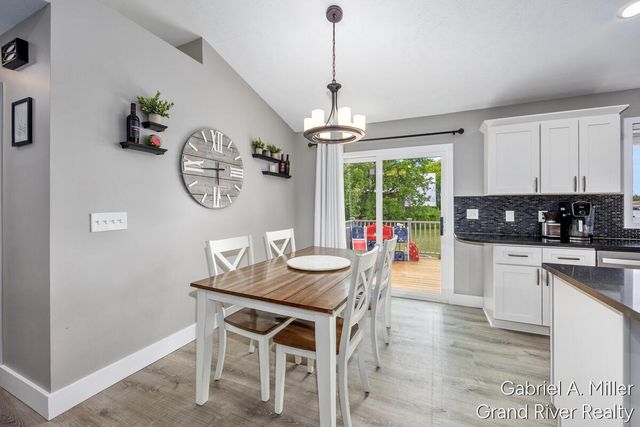 13555 Becker Court Ne, Nelson Twp, MI 49319