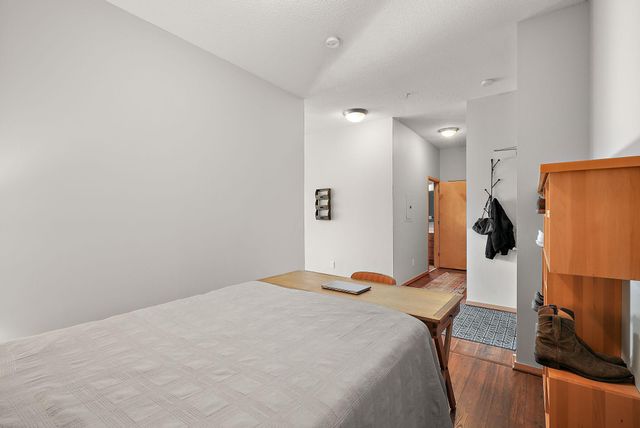 4525 Park Commons Drive 320, Saint Louis Park, MN 55416