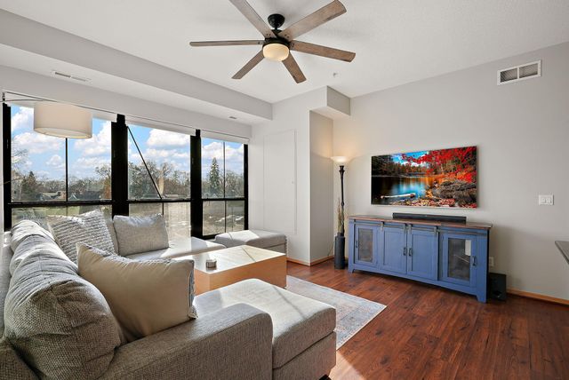 4525 Park Commons Drive 320, Saint Louis Park, MN 55416