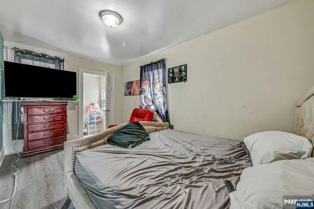 225 Palmer Street, Elizabeth, NJ 07202